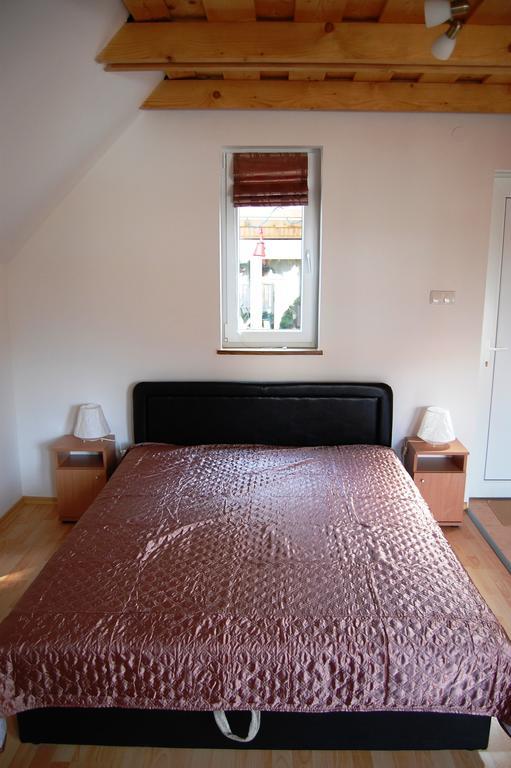 Maya Guesthouse Eger Room photo